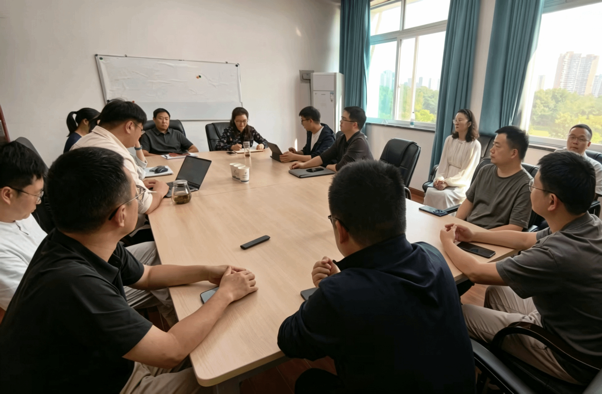 学院召开“拔尖班进科研团队”工作研讨交流会